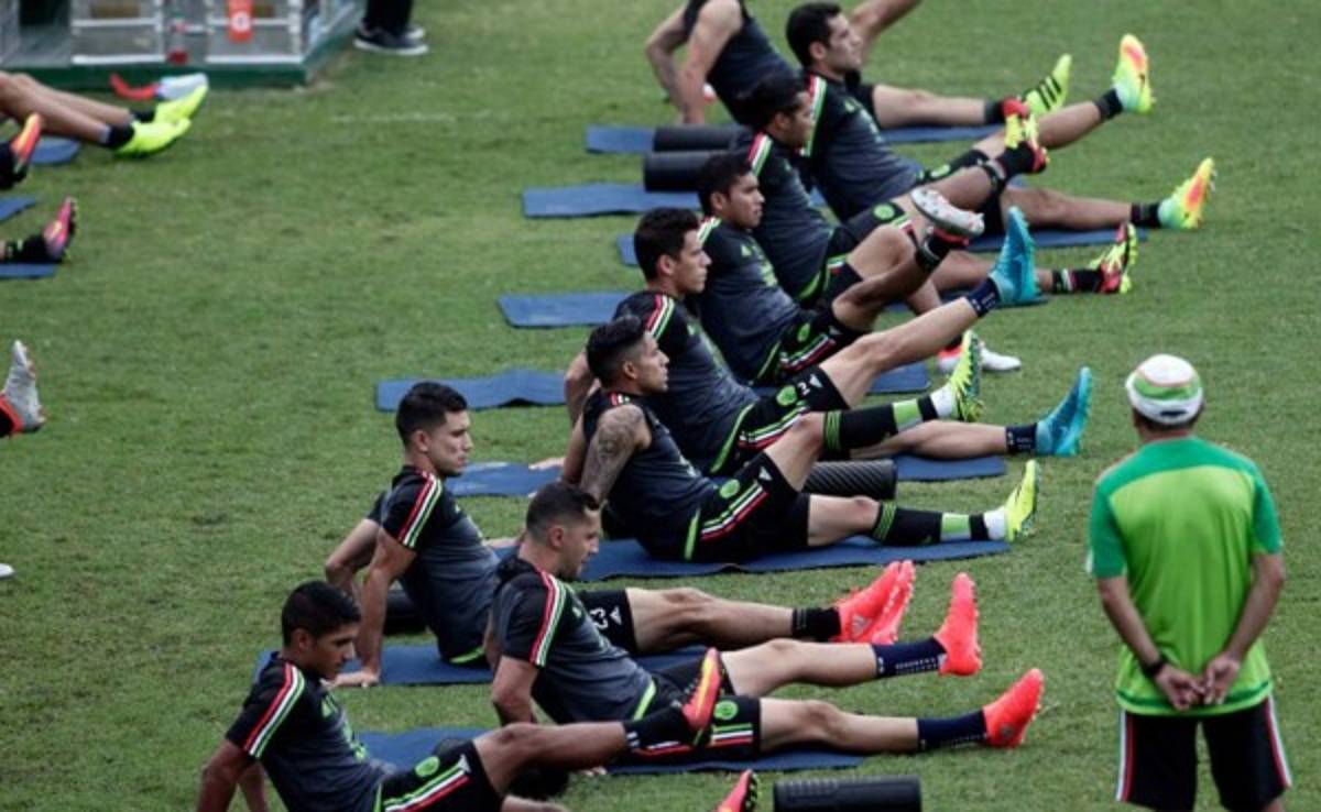 El posible once titular de México hoy ante El Salvador sin olvidarse de Honduras