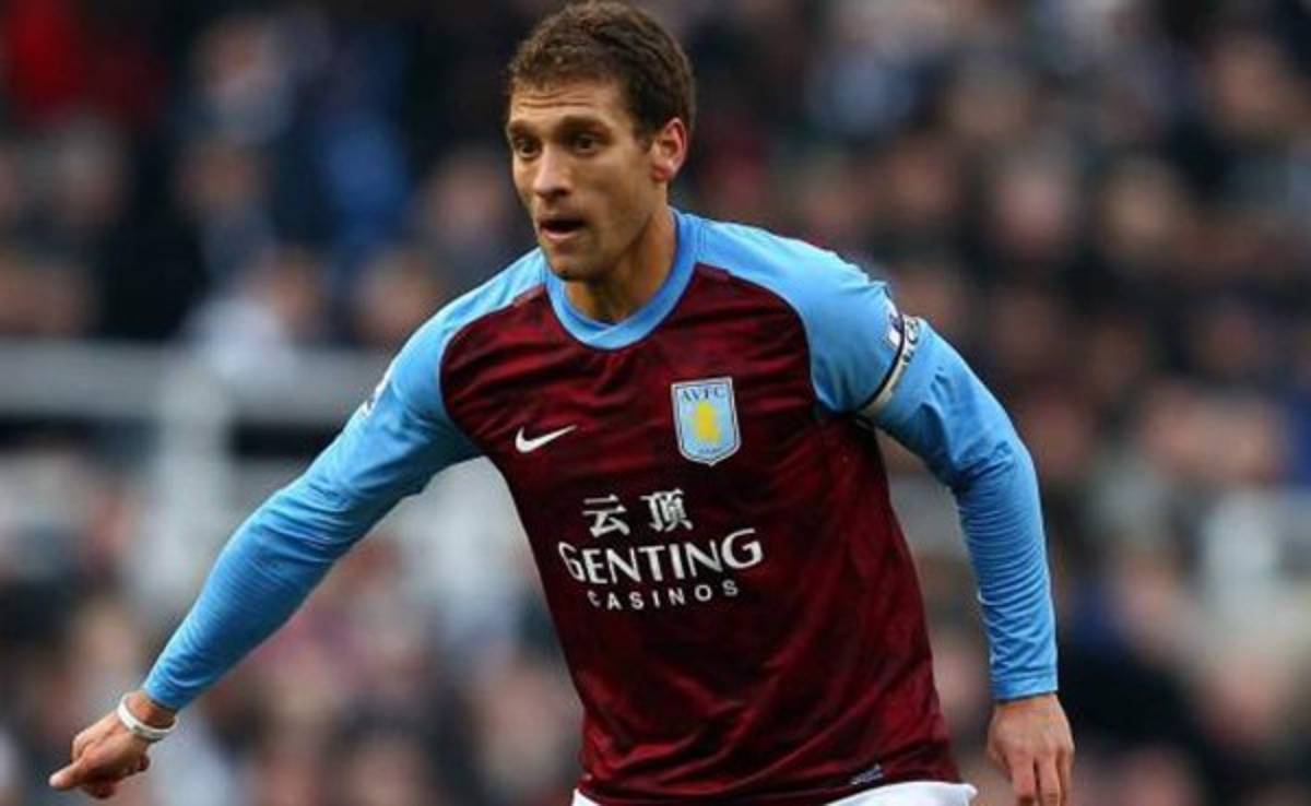 Stiliyan Petrov vuelve al Aston Villa tras superar una leucemia