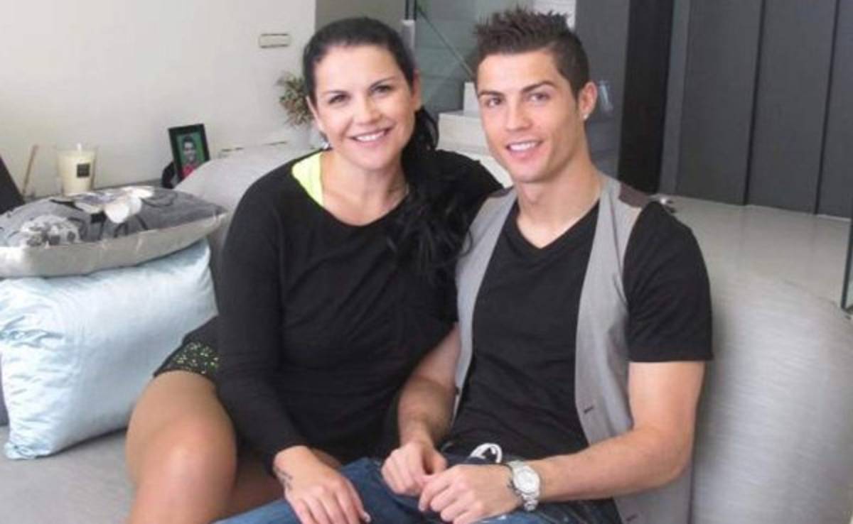 Hermana de Cristiano Ronaldo eliminó polémico tweet en contra de Piqué 