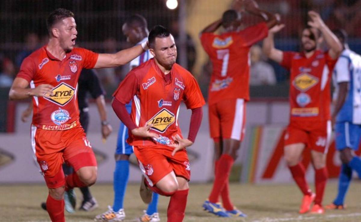 Vida y Victoria empataron en un vibrante clásico ceibeño