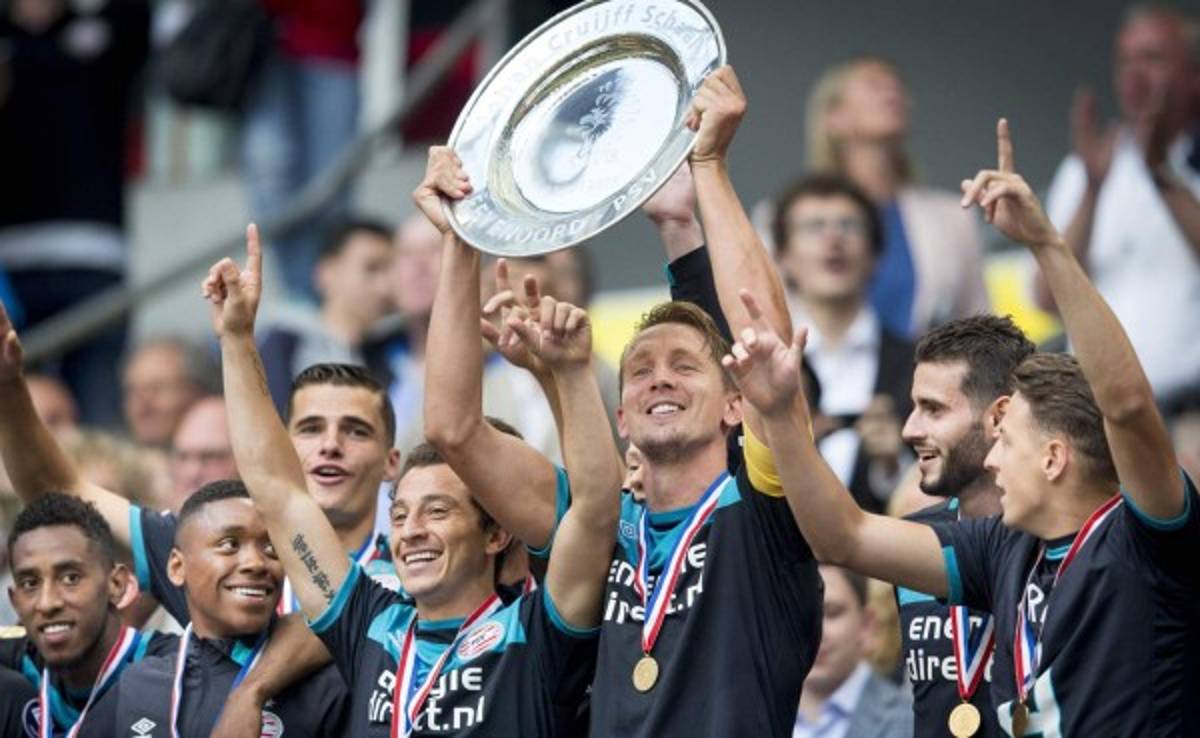 PSV Eindhoven se corona campeón de la Supercopa de Holanda
