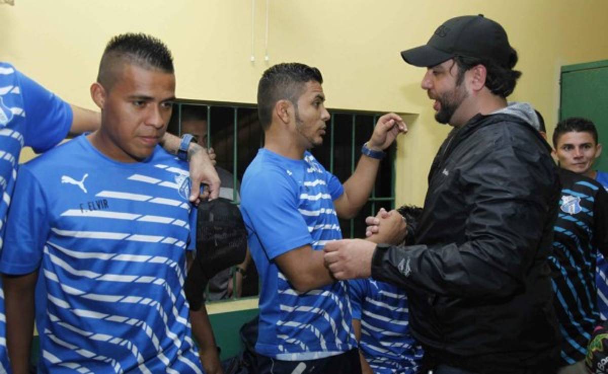 Elías Nasar: 'El problema del equipo es que los jugadores han caído en el conformismo'