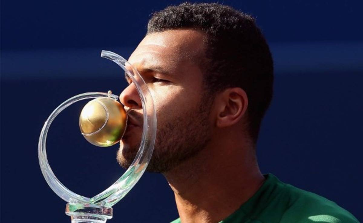 Francés Tsonga vence a Federer y logra el Masters de Toronto