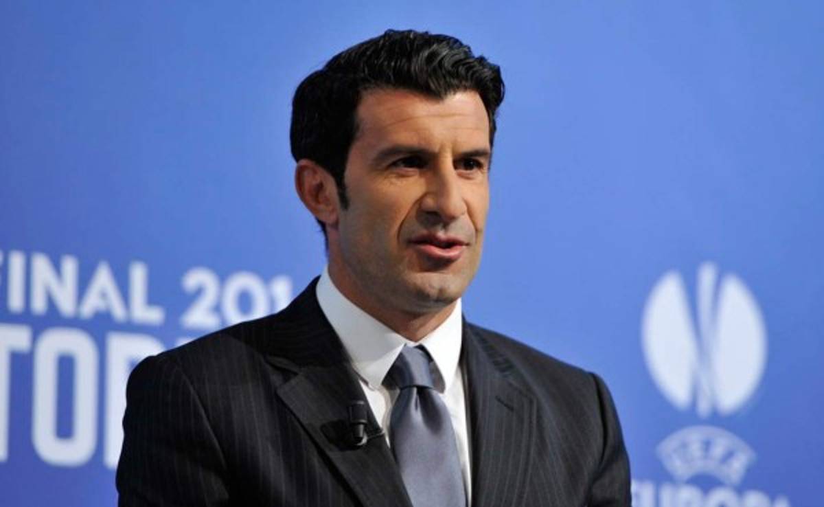 Luís Figo anuncia su intención de presentarse a la presidencia de la FIFA