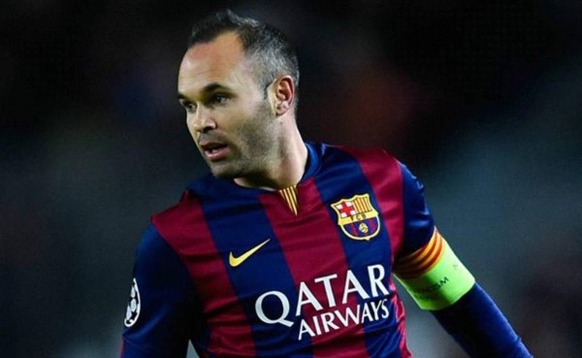 Iniesta: 'Es un orgullo haber hecho toda mi carrera al lado de Xavi'