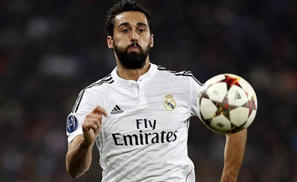 Álvaro Arbeloa le responde a los aficionados que lo llamaron 'cono'