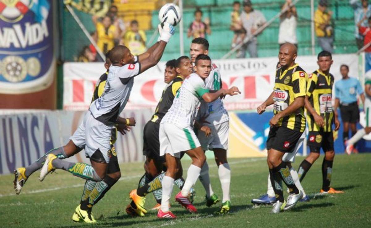 Real España no pudo con Platense y lo mandan a repechaje