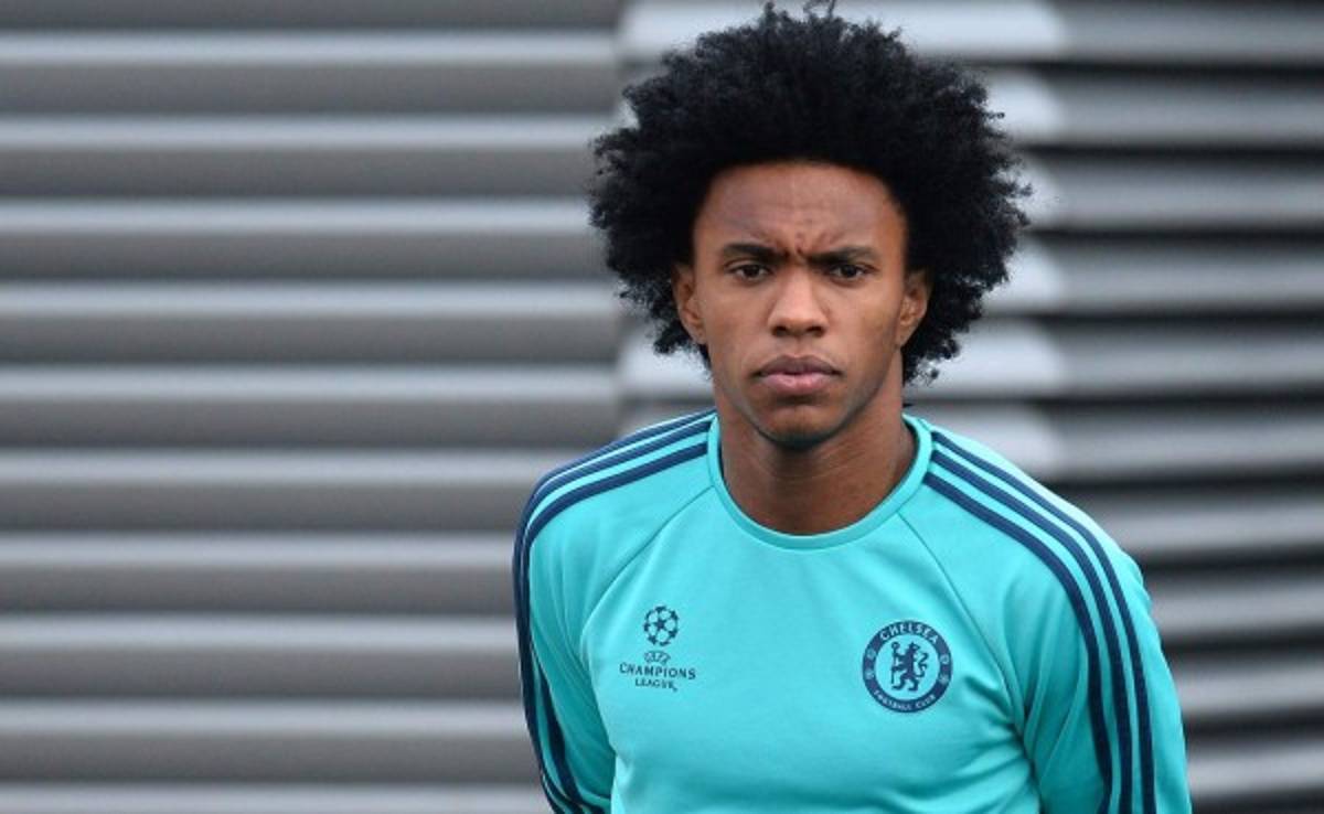Willian reveló por que rechazó la oferta de irse al Manchester United de Mourinho