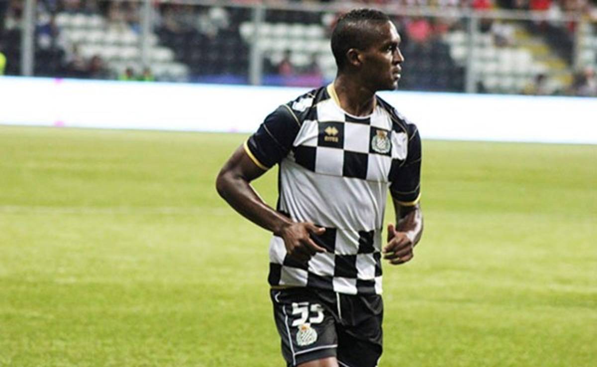 Con Beckeles, el Boavista empató en el derbi ante FC Porto