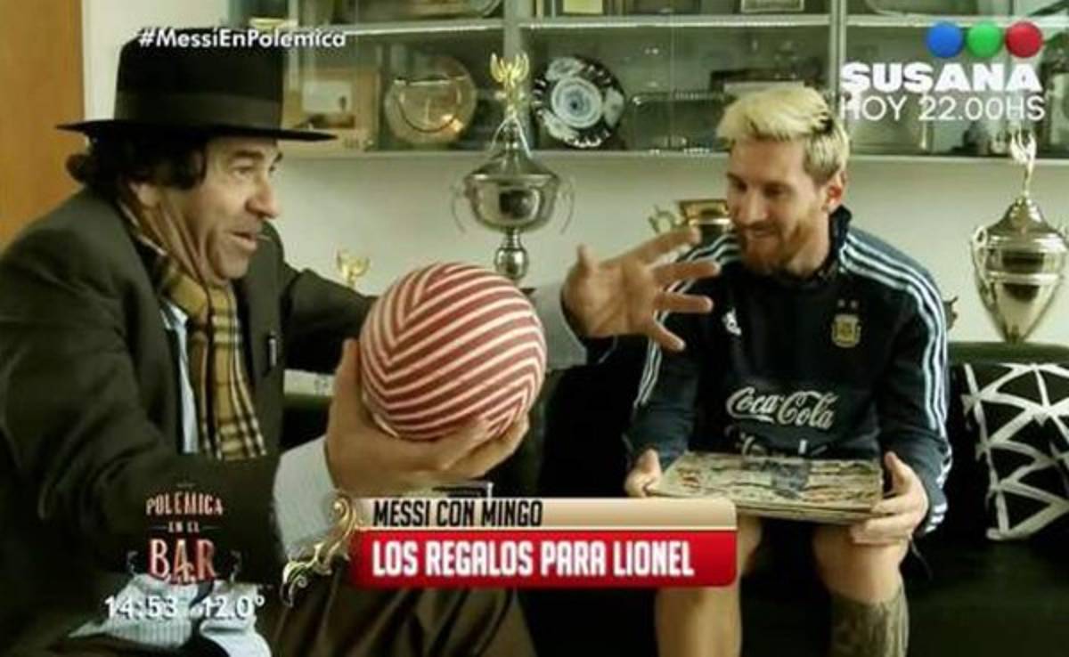 VIDEO: Los humildes regalos a Messi que jamás imaginó
