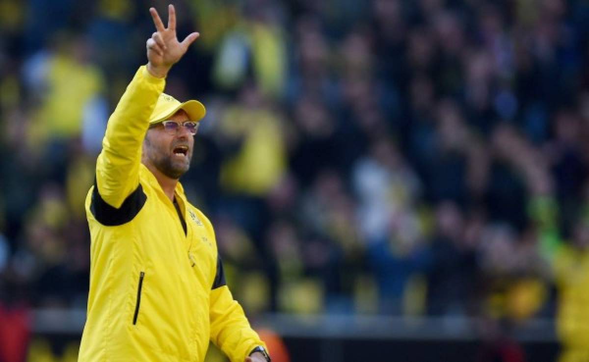 Jurgen Klopp le agradece a la afición del Borussia Dortmund su apoyo