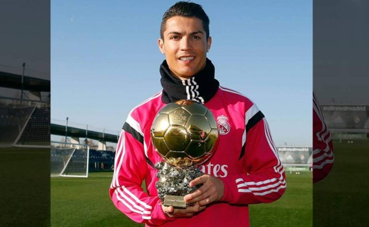 Cristiano ofrecerá al público su tercer Balón de Oro antes del derbi
