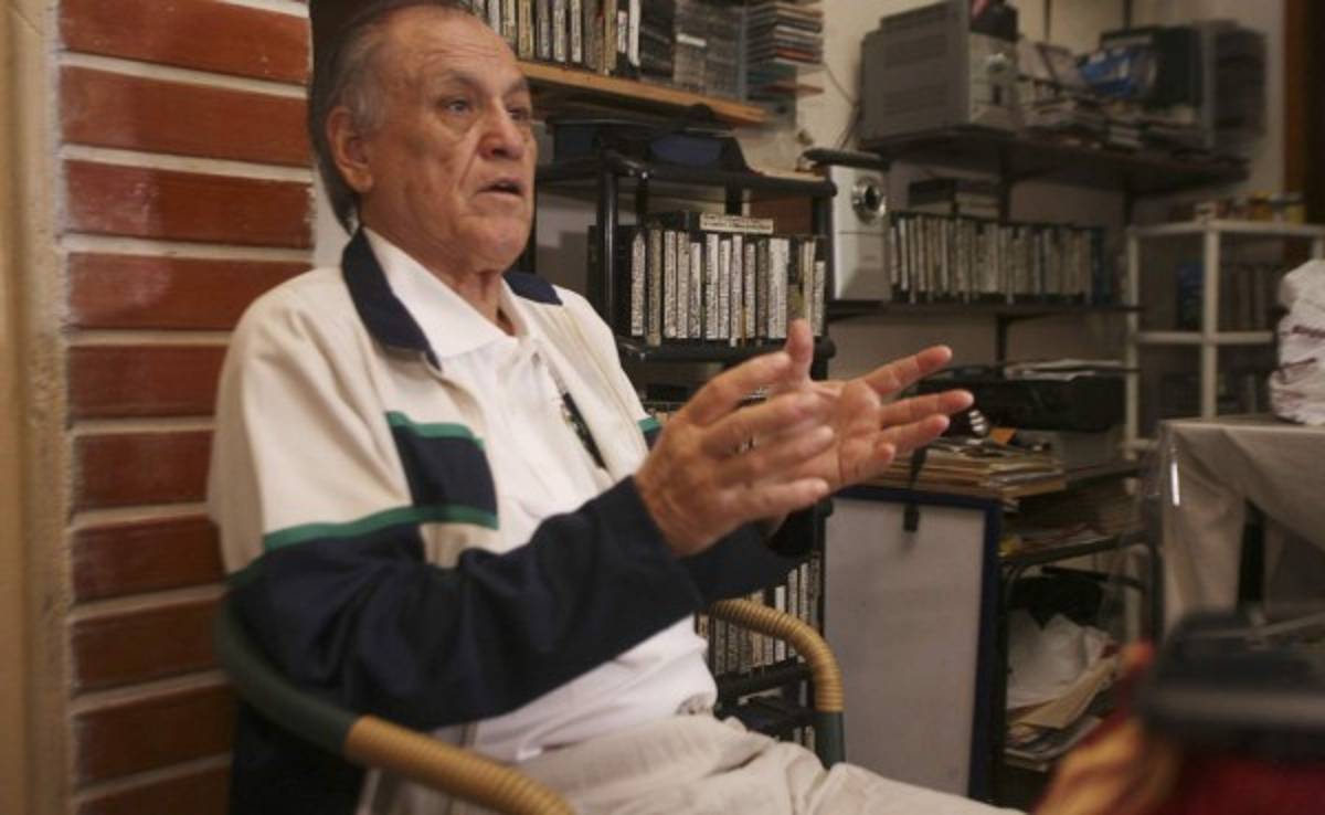 Chelato Uclés: 'La culpa de lo que sucede en el Real España es de varios'