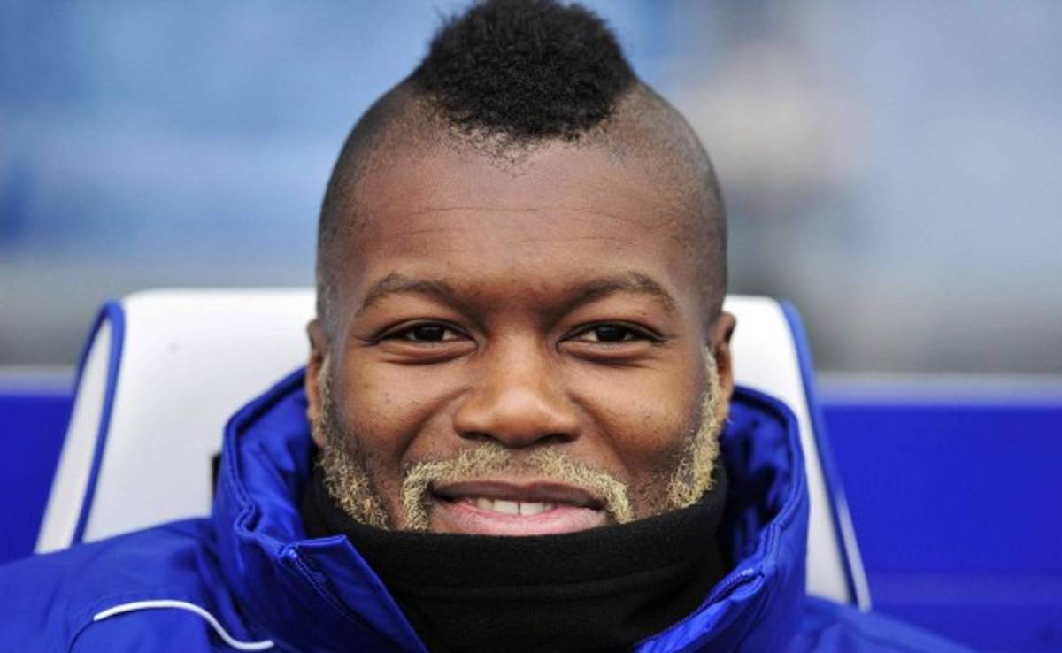 El delantero francés Djibril Cissé decide retirarse del fútbol
