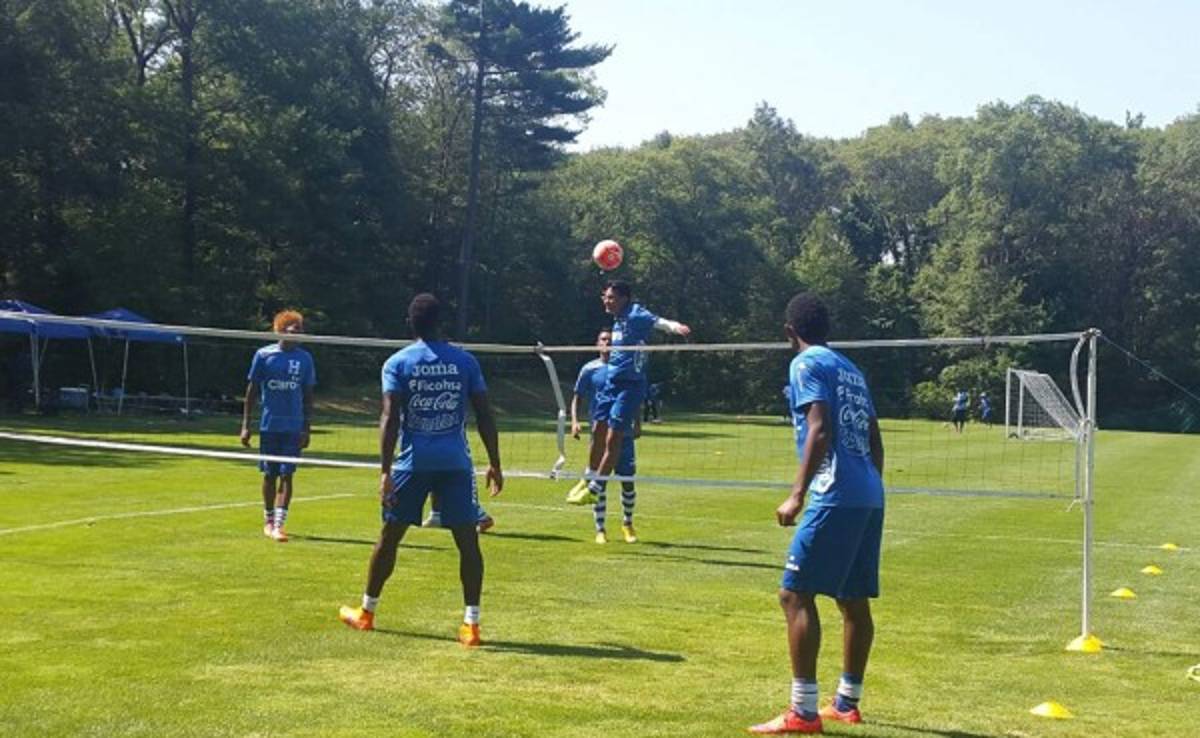 Honduras no pierde tiempo y ya trabaja pensando en Haití