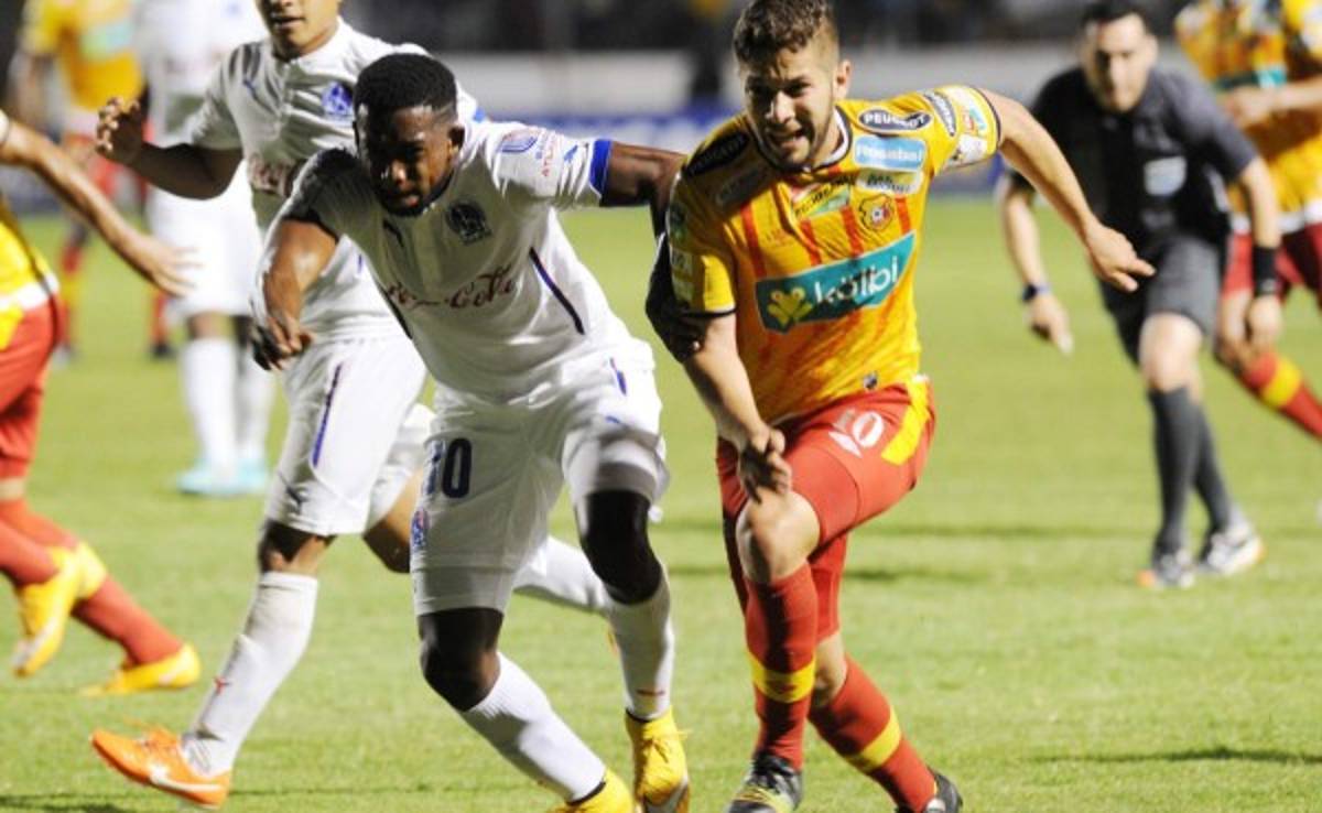 Prensa de Costa Rica: 'El Team no le tuvo miedo al tal infierno'