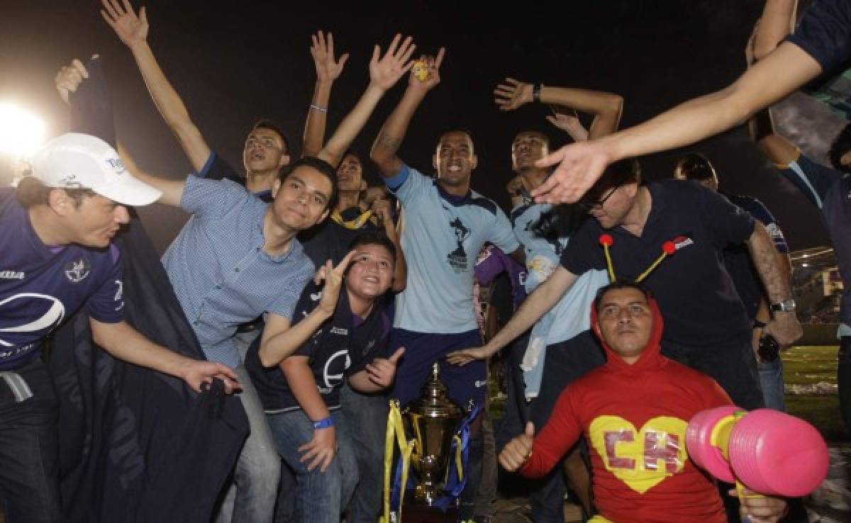 VIDEO: El Chapulín Colorado celebró la Copa 13 con Motagua