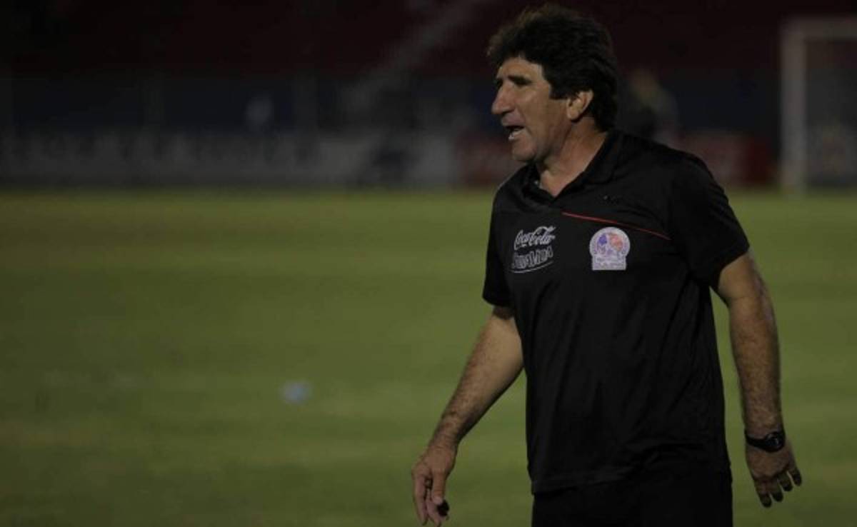 Héctor Vargas: 'Cometimos dos errores, uno fue errar el penal'