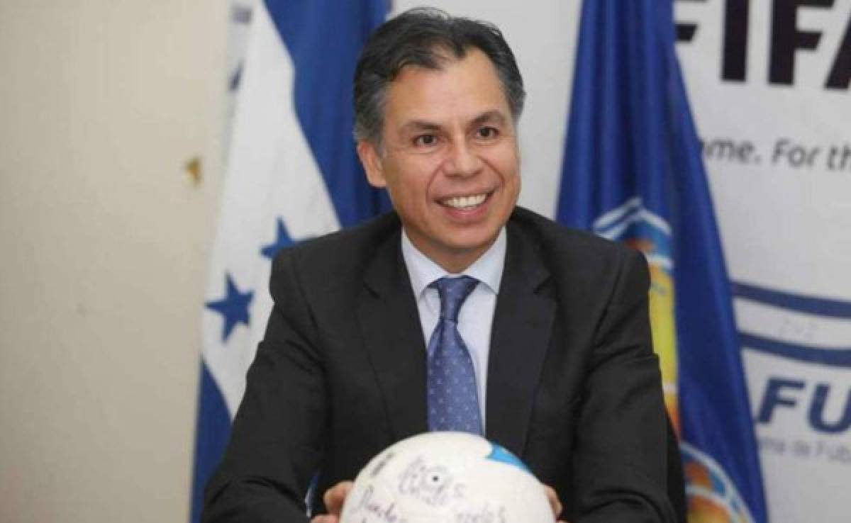 ¿A qué se dedican los principales empresarios y directivos del fútbol de Honduras?