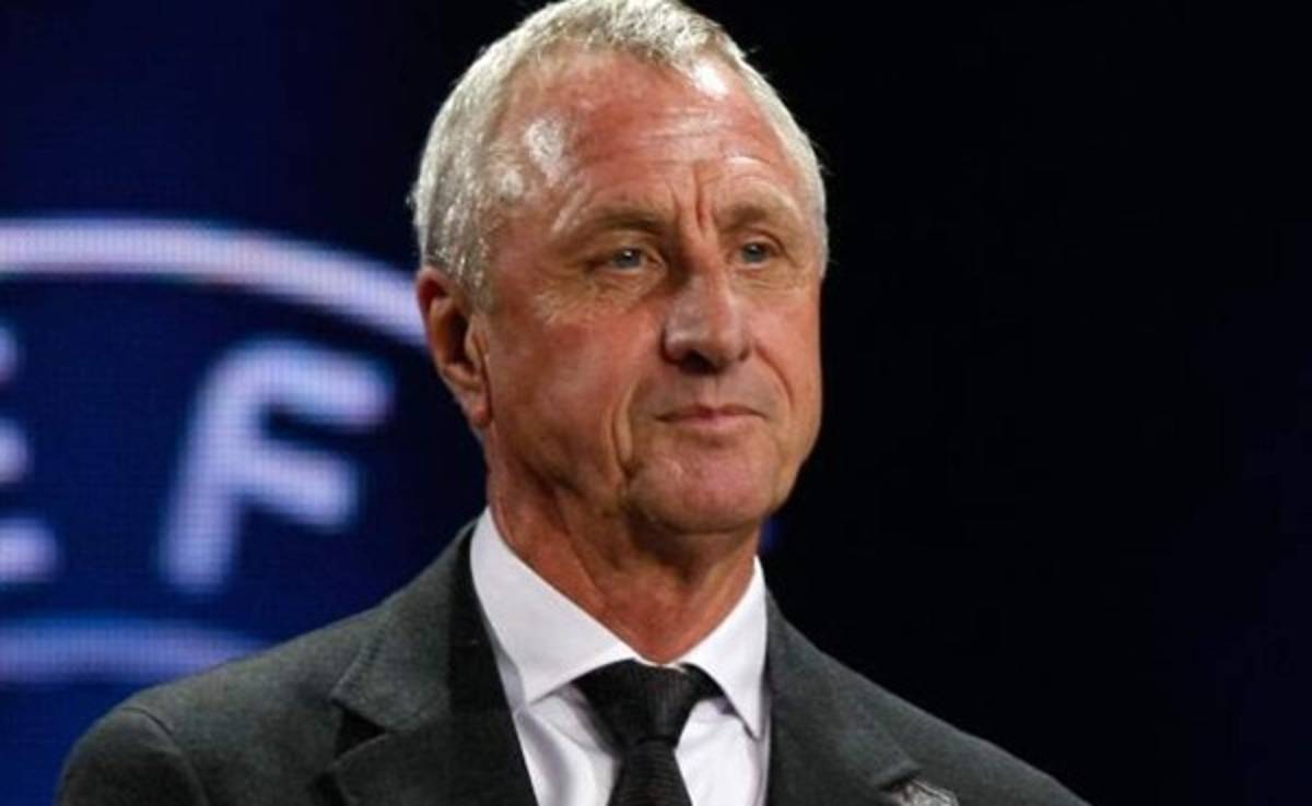 Cruyff respalda la candidatura de Van Praag para dirigir la FIFA