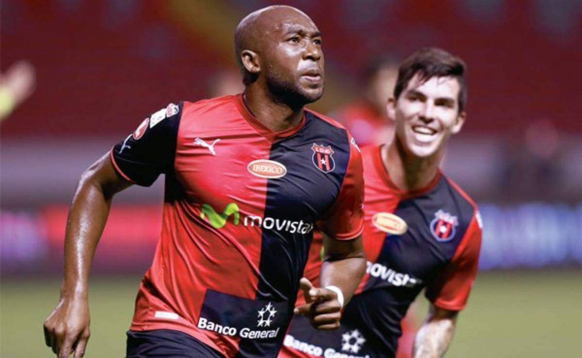 Jerry Palacios está cerca de regresar al Alajuelense de Costa Rica