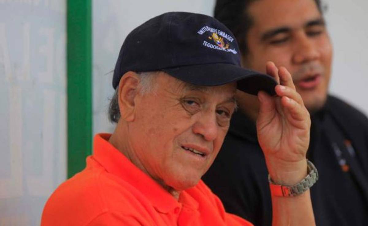 Chelato Uclés: 'Marathón se está comenzando a levantar'