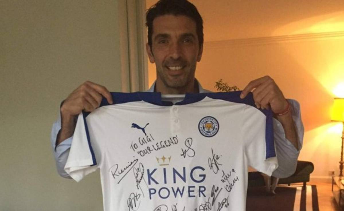 El emotivo regalo de Claudio Ranieri a su amigo Gianluigi Buffon