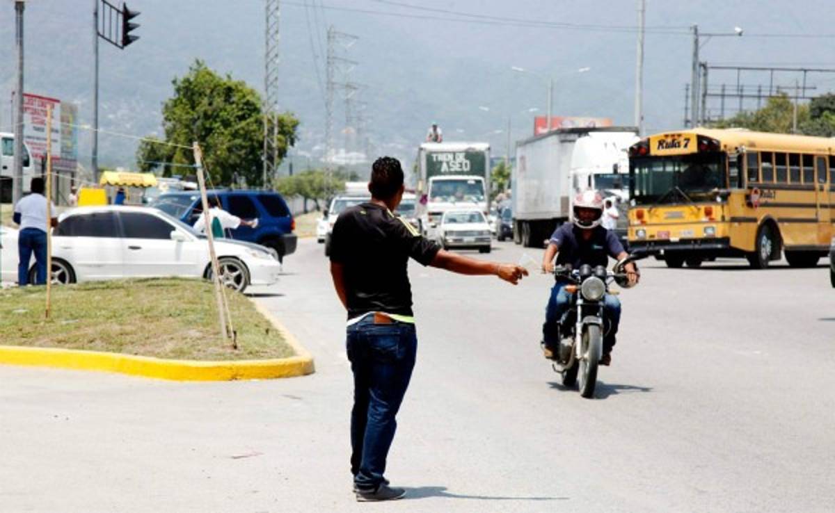 Poco movimiento en el estadio Olímpico previo al Honduras-El Salvador
