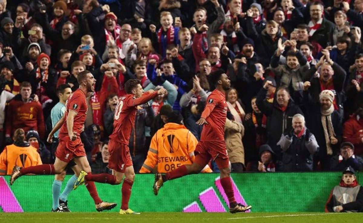 El Dortmund asusta, el Liverpool golpea primero al Manchester United