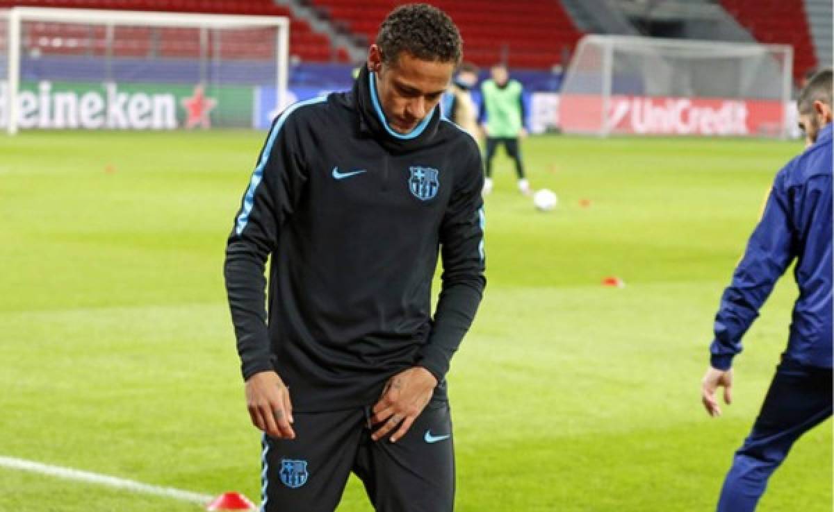 Neymar sufrió una lesión en el aductor de la pierna izquierda