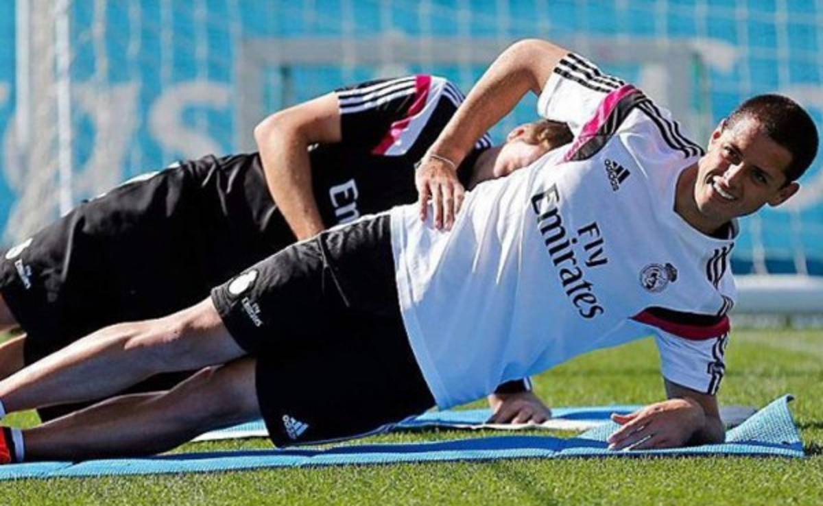 El delantero Chicharito Hernández trabajó en el gimnasio