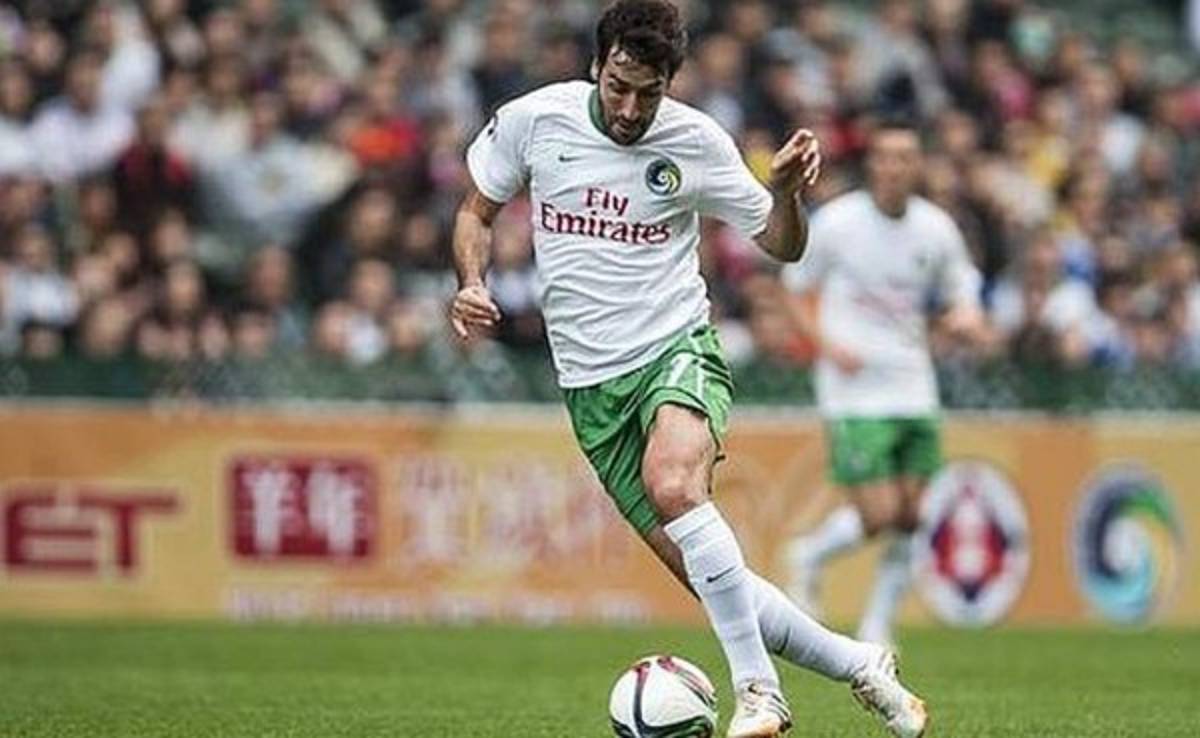 Raúl, decepcionado por derrota pero contento con nivel del Real Madrid