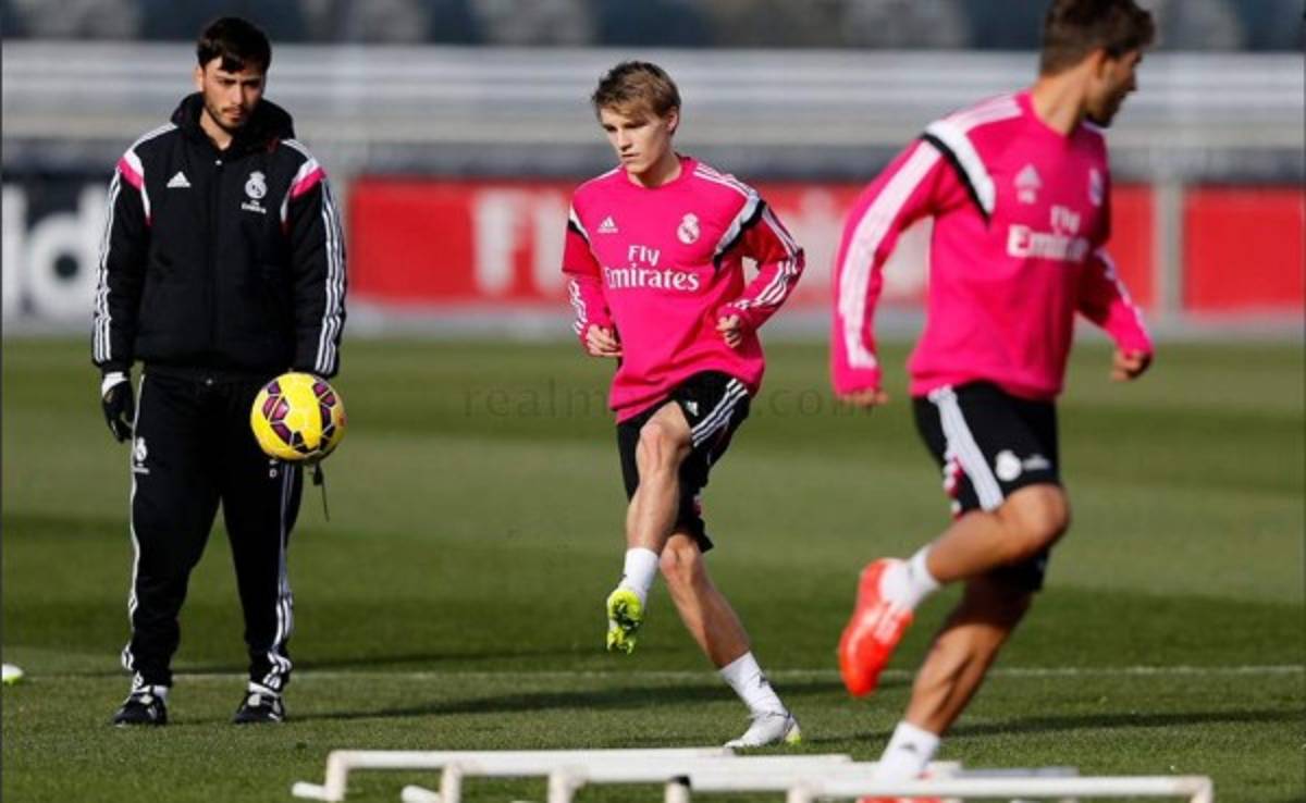 Martin Odegaard realiza primer entreno con la plantilla del Madrid