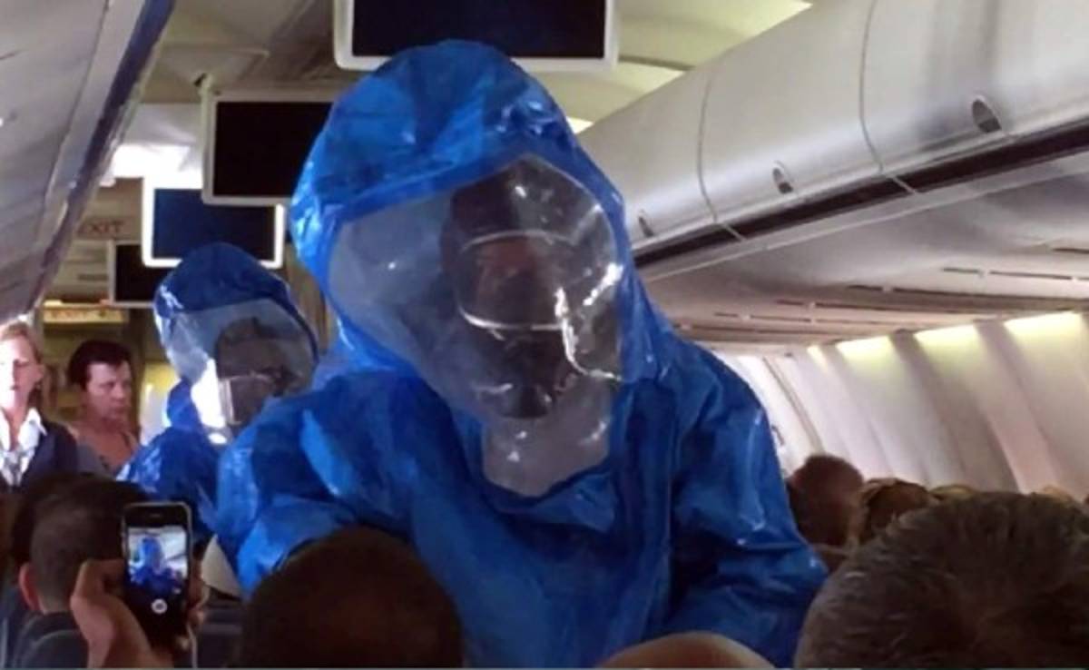 Pánico en un avión por una broma pesada: 'Tengo ébola, están todos jodidos'
