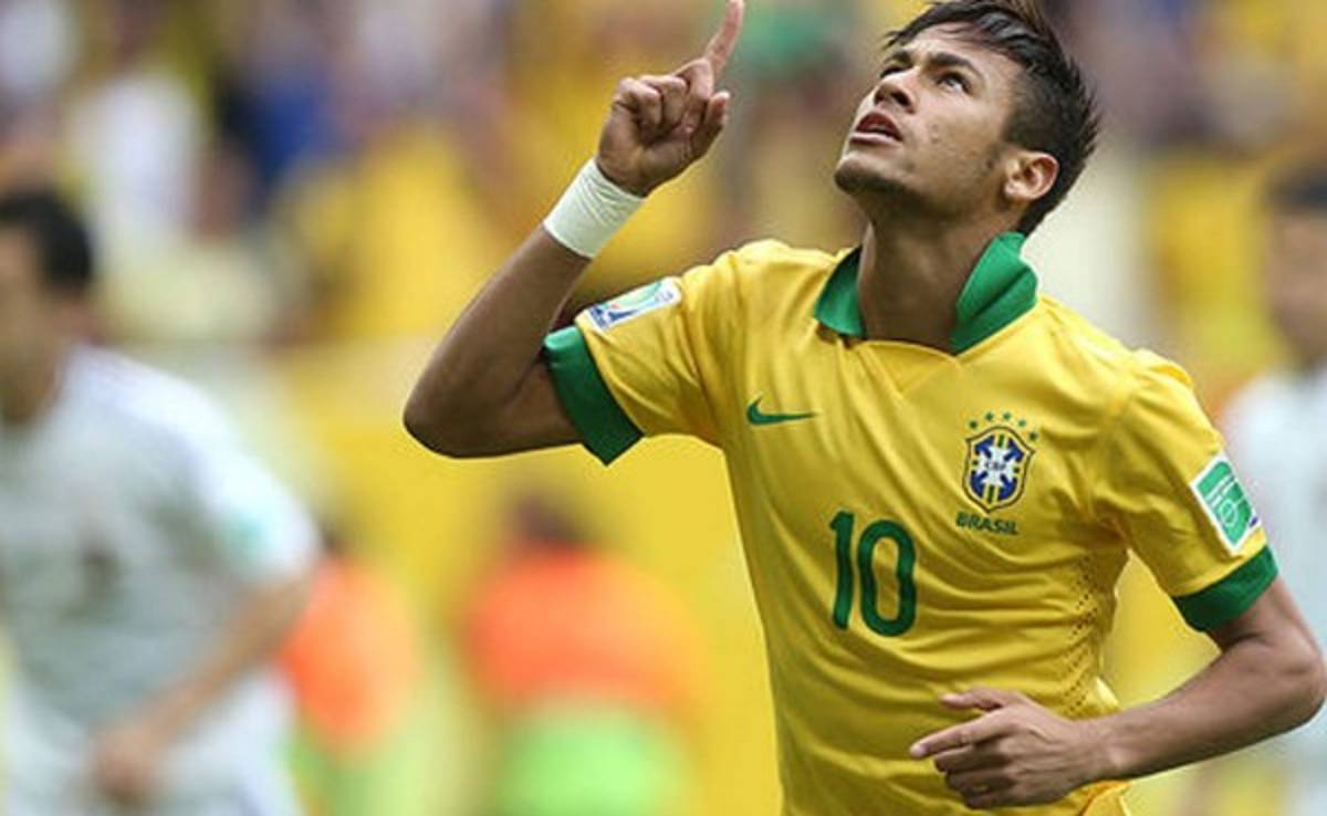 Neymar inauguró una fundación para niños pobres en la ciudad donde se crió