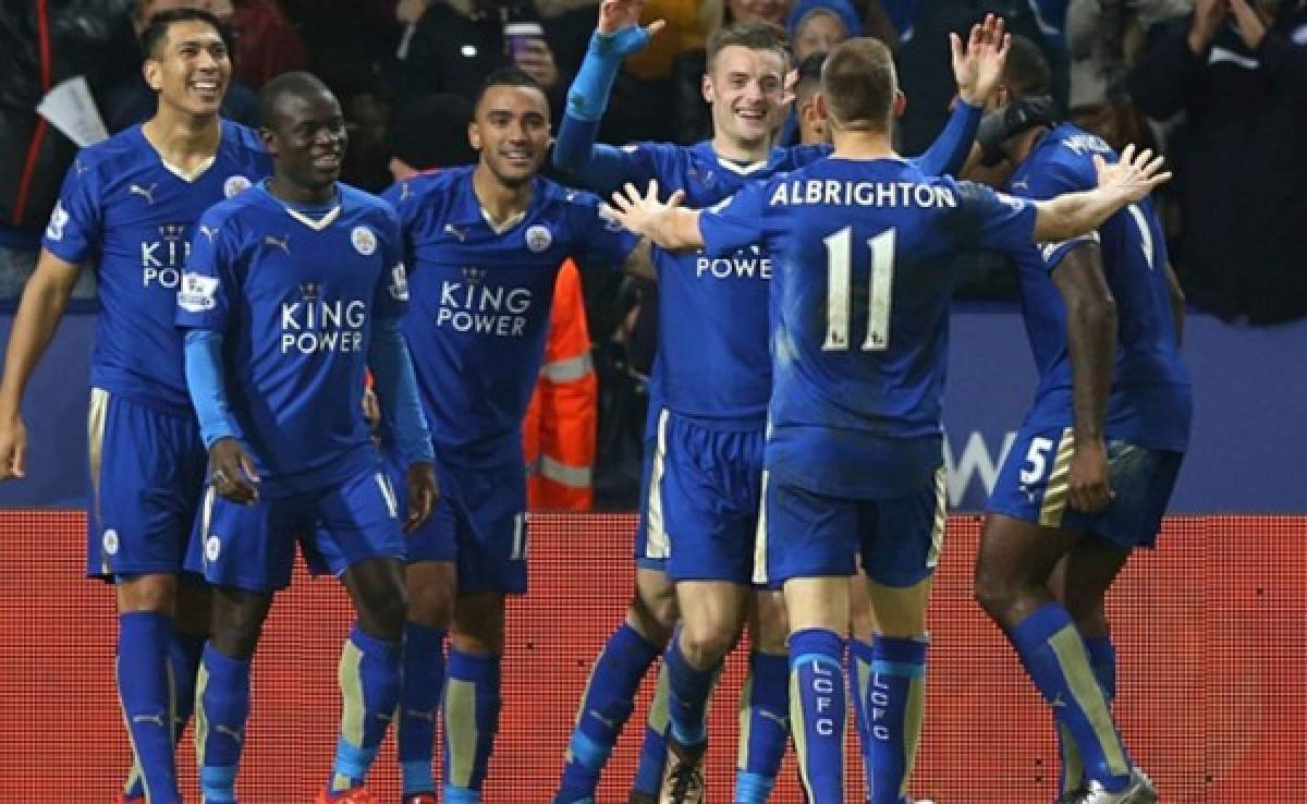 Leicester, campeón de la Premier tras empate de Tottenham ante Chelsea