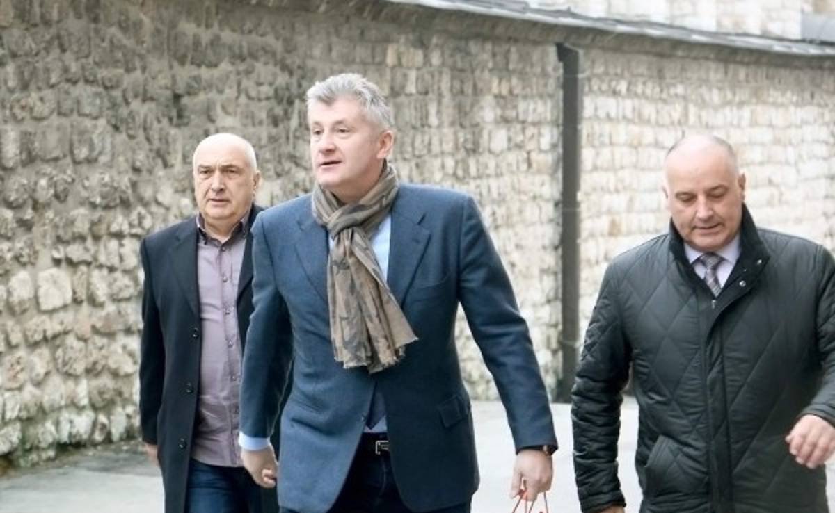 Davor Suker pagó la fianza para el jefe del Dinamo acusado de malversación