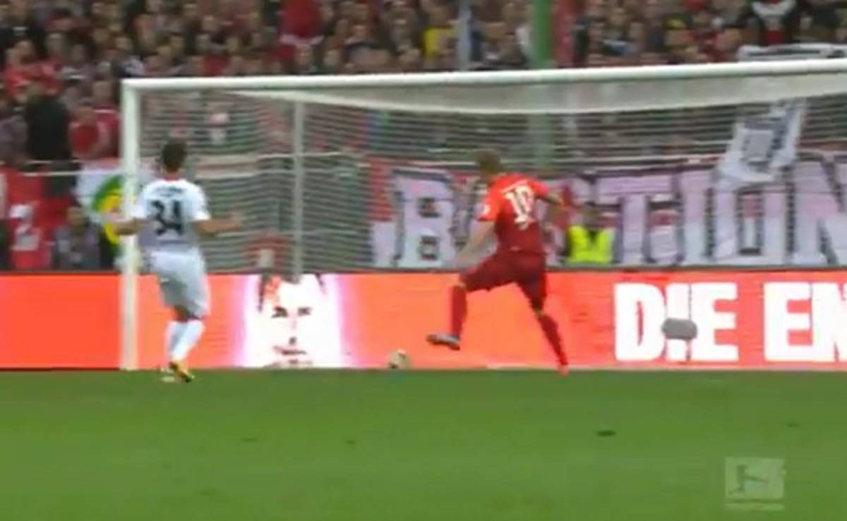 VIDEO: El increíble falló de Philipp Hofmann en Alemania