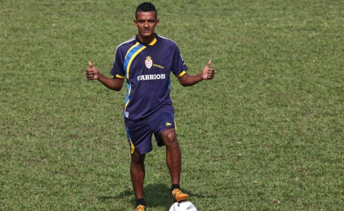 Osman Melgares deja el Indy Eleven y regresa a la Real Sociedad