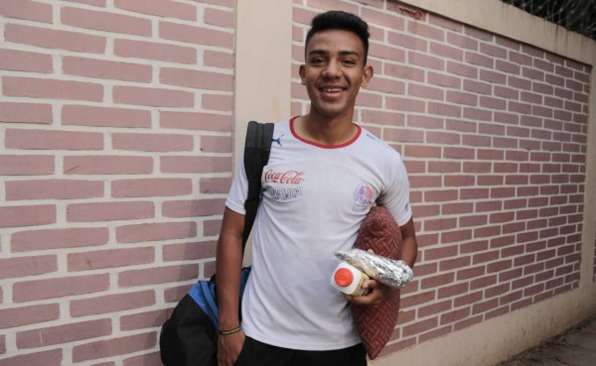 Pinto invita a juvenil del Olimpia para trabajar con la Selección de Honduras