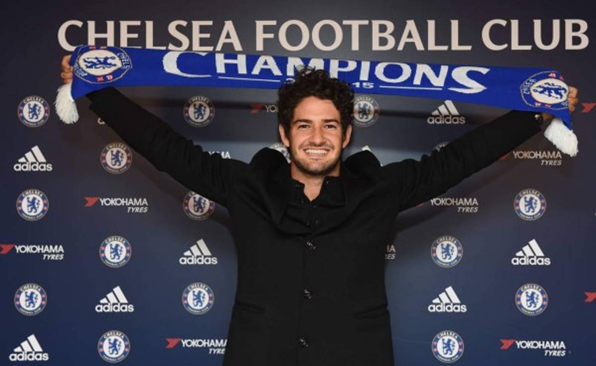 Chelsea presentó de manera oficial a Alexandre Pato