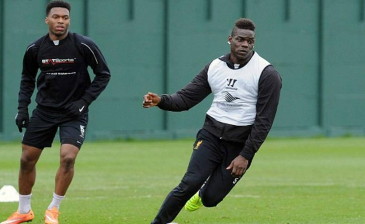 En Inglaterra se burlan de la mala campaña de Mario Balotelli