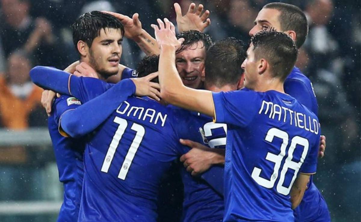 Juventus aplasta al Parma y se escapa de sus perseguidores