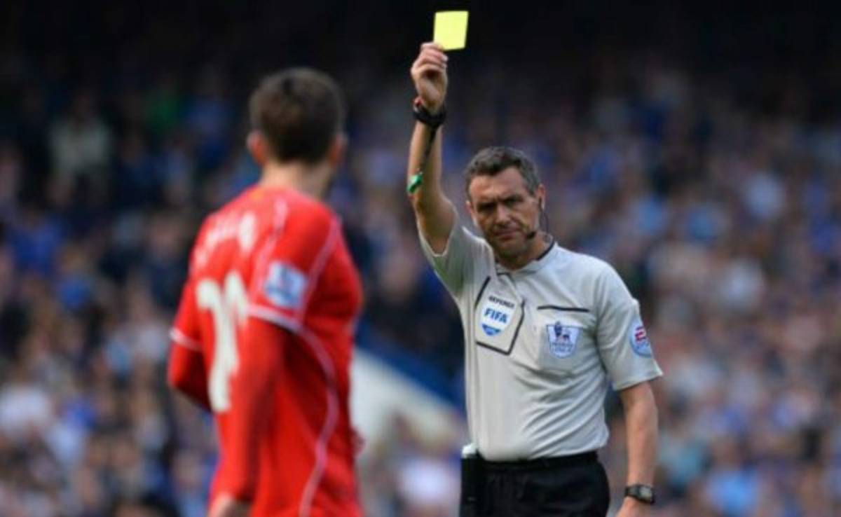 El salario promedio de los árbitros profesionales por el mundo