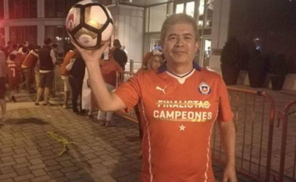 La historia del chileno que se quedó con la pelota del penal fallado por Messi