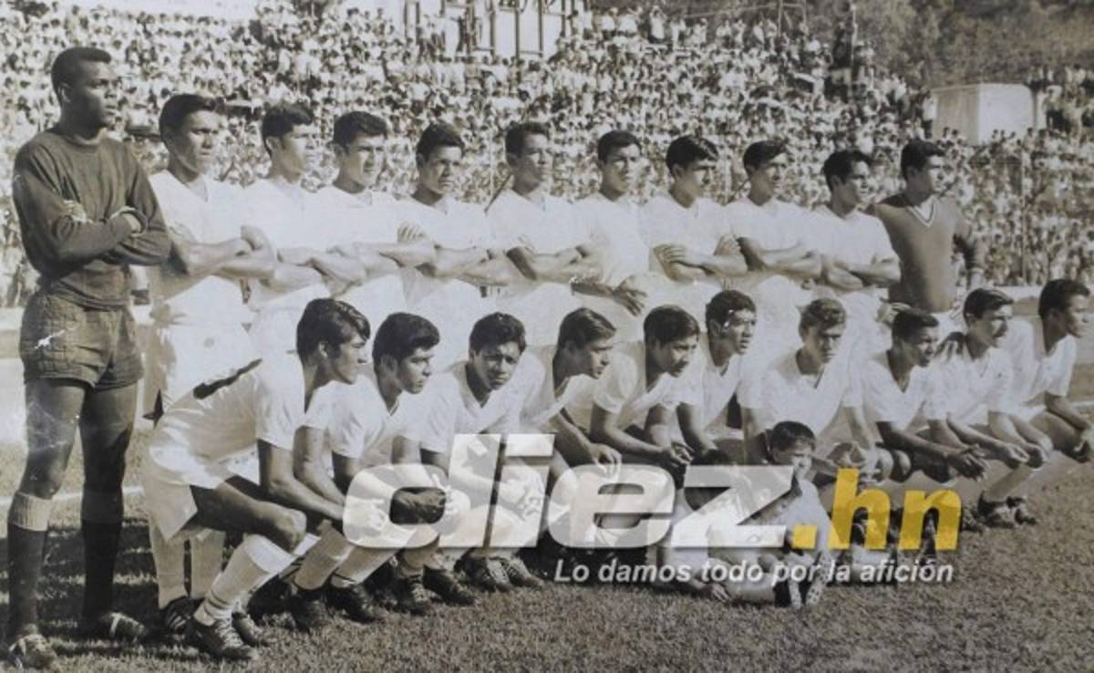 Así ha evolucionado la camisa del Olimpia de Honduras a lo largo de su historia centenaria