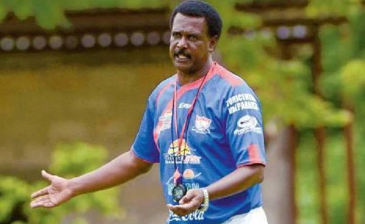 Muere el entrenador brasileño Pablo Cesar Barros en Guatemala