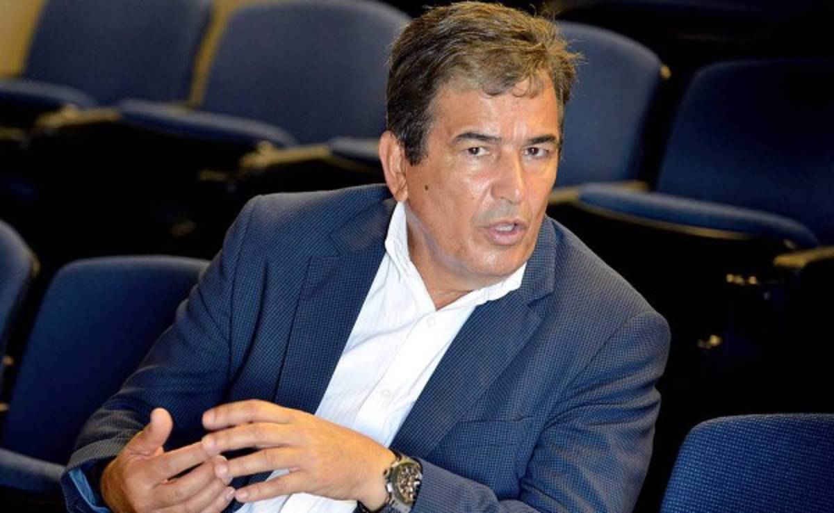 Jorge Luis Pinto: 'Me encanta Honduras, tiene una generación buena'