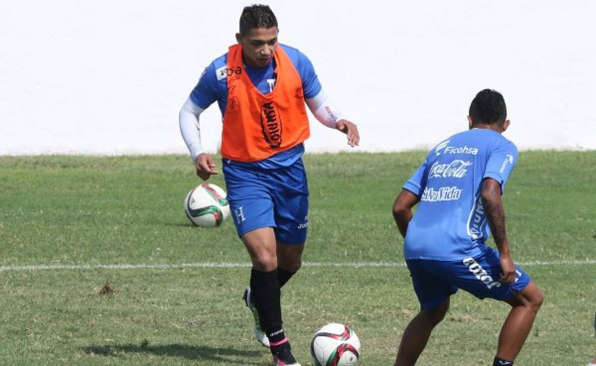 Emilio Izaguirre no piensa en otra cosa que no sea la selección