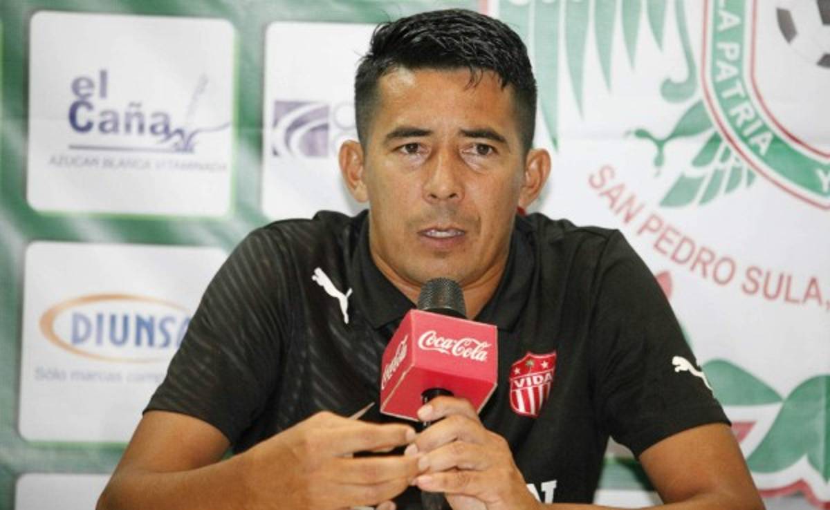 Elvin López: 'Me gustaría seguir al frente del Vida'